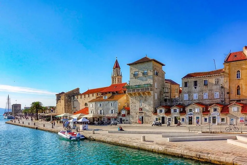 Apartman Nikola Apartment Trogir